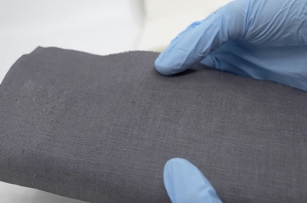 Vedci tvrdia, že nová tkanina s materiálom MXene fungovala dobre aj po dvoch rokoch skladovania za normálnych podmienok.