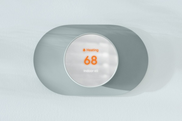 Nový model inteligentného termostatu Google Nest Thermostat.