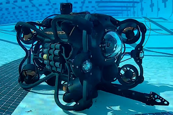 Profesionálny podvodný dron Oceanrobotics SRV-8 ROV.