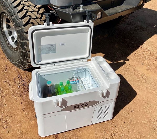 Prenosná chladnička, mraznička a chladiaci box v jednom Iceco iCooler JP42.
