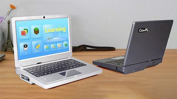 Vzdelávacia platforma STEAM v podobe notebooku Elecrow CrowPi2.