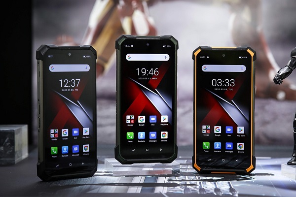 Odolný smartfón Doogee S88 Pro.