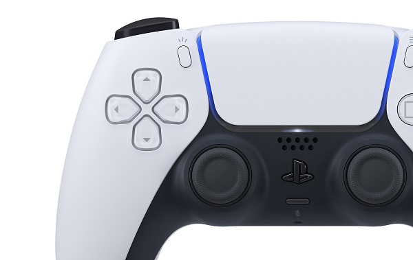 Nový bezdrôtový herný ovládač DualSense pre hernú konzolu PlayStation 5.