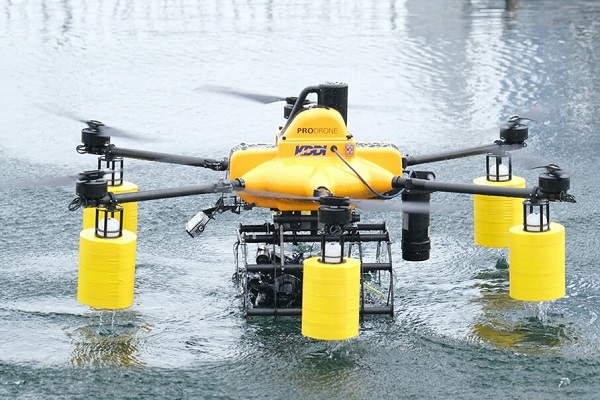 Hybridný obojživelný systém Sea-Air Integrated Drone.