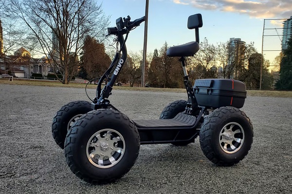 Terénna elektrická štvorkolka Envo e-ATV.
