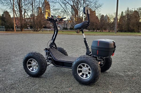 Terénna elektrická štvorkolka Envo e-ATV.
