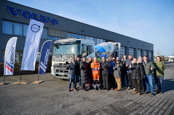 Elektrický domiešavač betónu FMX je výsledkom dohody o spolupráci medzi spoločnosťami Volvo Trucks a Cemex.