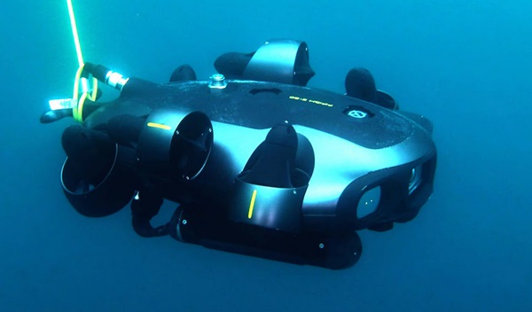 Profesionálny podvodný dron Qysea FiFish E-GO.