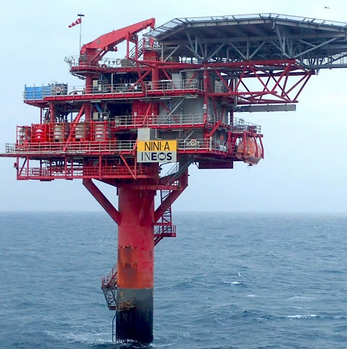 Ropná plošina Nini A v Severnom mori teraz pracuje v reverznom režime a čerpá CO2 do značne vyčerpaného zásobníka ropy pod ňou.