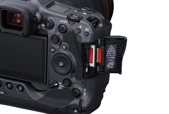 Full-frame bezzrkadlový fotoaparát Canon EOS R3.