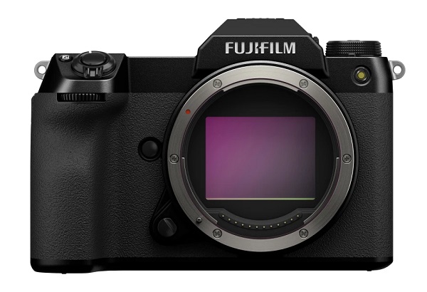 Bezzrkadlový fotoaparát stredného formátu Fujifilm GFX100S.