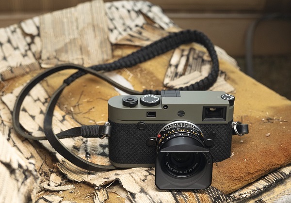Špeciálna edícia diaľkomerového fotoaparátu Leica M10-P Reporter.