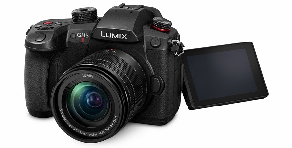 Fotoaparát Panasonic Lumix GH5M2.