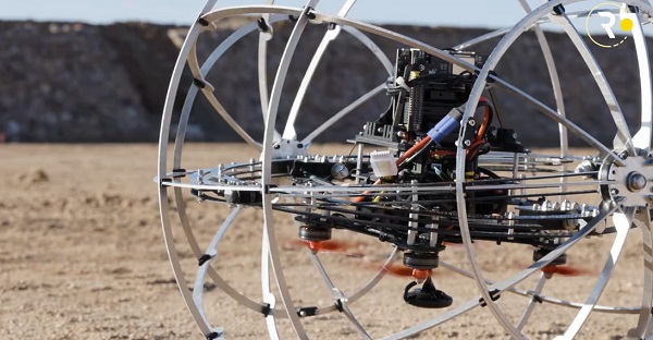 Autonómny hybridný mobilný robot.