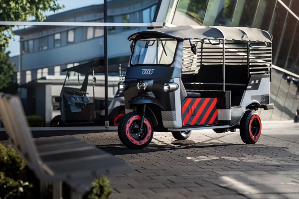 Elektrická rikša Nunam s batériami Audi e-tron druhého životného cyklu.