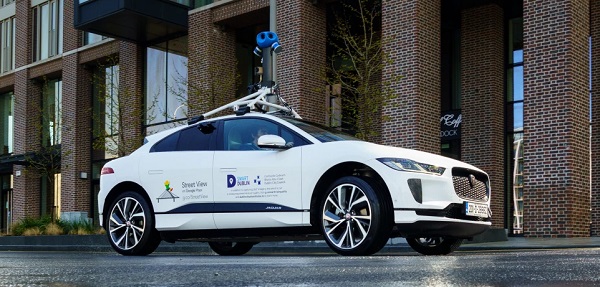 Upravený plne elektrický automobil Jaguar I-Pace pre Google Street View.