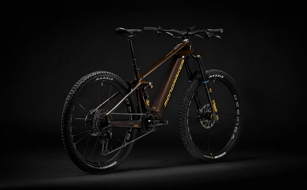 Horský elektrický bicykel Mondraker Crafty Carbon XR Ltd. Horský elektrický bicykel Mondraker Crafty Carbon XR Ltd.