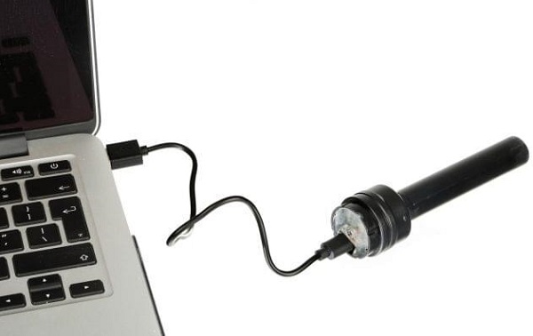 Vyhrievací systém riadidiel Polar Plug, ktorý funguje s existujúcimi rukoväťami bicykla.