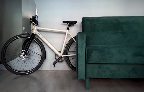 Mestský elektrický bicykel QU-ET Unfair Advantage.
