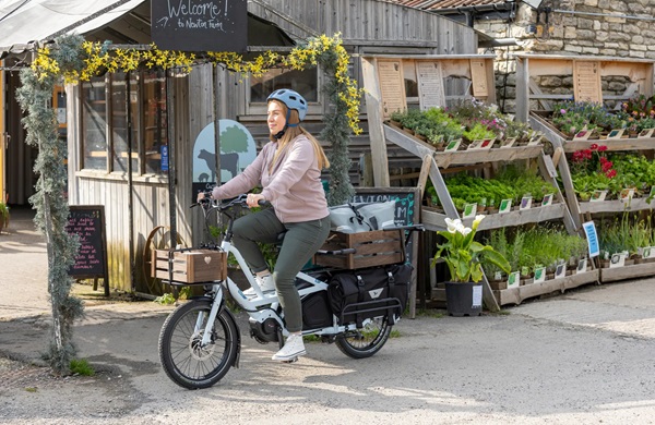 Nákladný elektrický bicykel Tern Quick Haul Long.