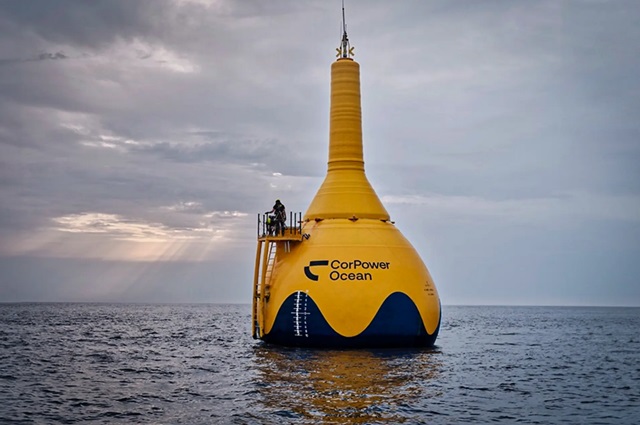 19 metrov vysoký vlnový generátor C4 od CorPower prekonal očakávania pri testovaní v oceáne.
