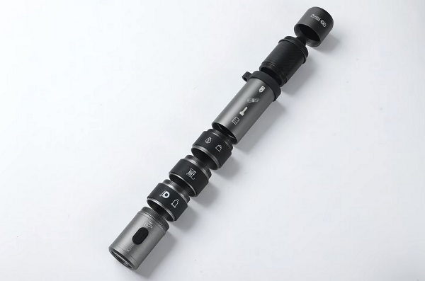 Multifunkčná súprava náradia na prežitie Outdoor Survival Stick.
