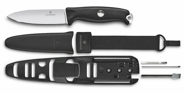 Multifunkčný nôž s pevnou čepeľou Victorinox Venture Pro.