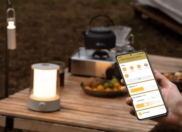 Multifunkčná kempingová LED lampa Xiaomi Multi Function Camping Lantern.