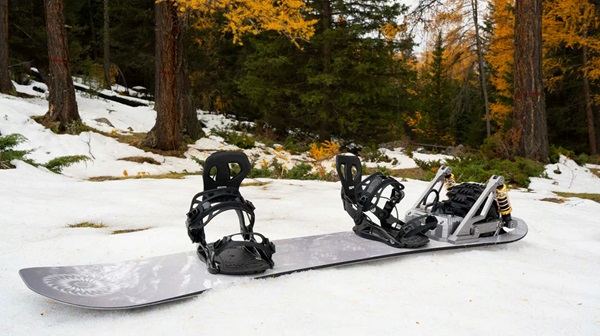 Elektrický snowboard Cyrusher Ripple.
