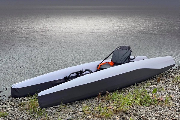 Nafukovací katamaránový kajak Super Kayak.