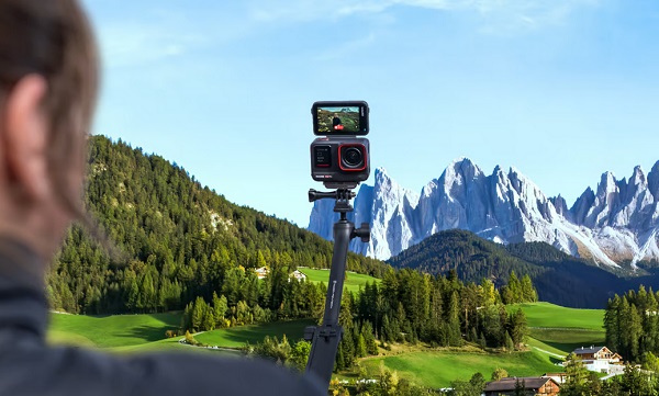 Akčná kamera Insta360 Ace Pro.