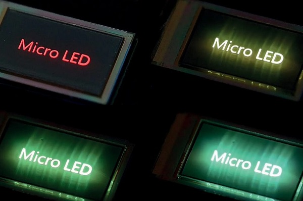 Svetovo rekordný MicroLED displej s rozlíšením 6 800 PPI od spoločnosti Q-Pixel.