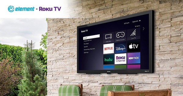 Vonkaj&scaron;&iacute; telev&iacute;zor Outdoor Element Roku TV.