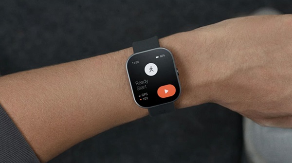 Inteligentné hodinky CMF Watch Pro.