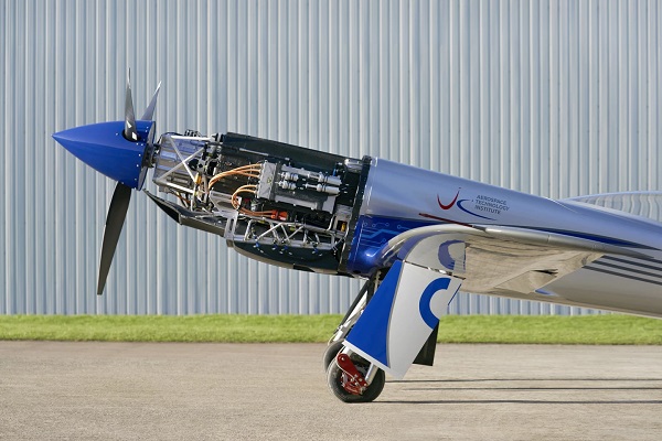 Lietadlo s čisto elektrickým pohonom Rolls-Royce Spirit of Innovation.