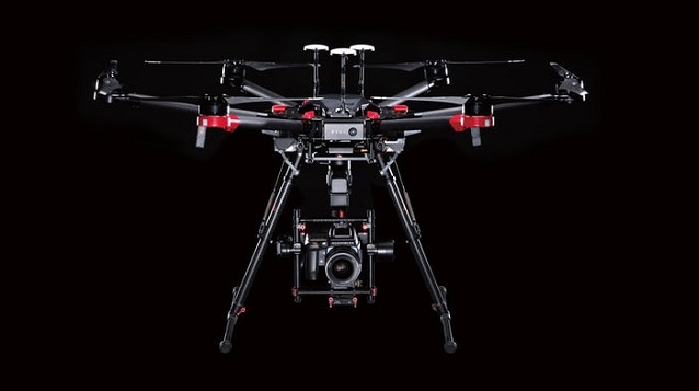 Dron DJI M600 Pro v kombinácii s fotoaparátom Hasselblad H6D-100c sa môže stať poriadne výkonným nástrojom pre komerčné a vedecké využitie