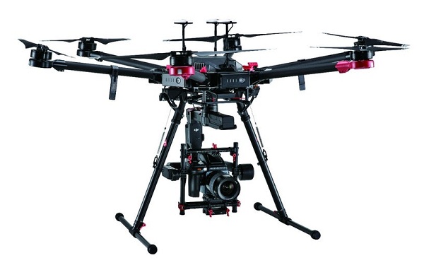 Profesionálny dron DJI M600 Pro má úžitkovú nosnosť až 6 kilogramov