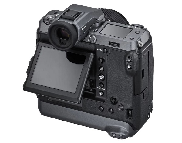 Bezzrkadlový fotoaparát stredného formátu Fujifilm GFX100.