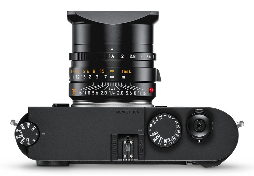 Čiernobiely digitálny fotoaparát Leica M10 Monochrom.