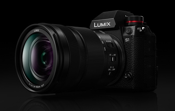Full-Frame systémový fotoaparát Panasonic LUMIX S1