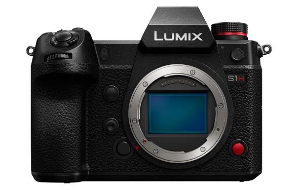Bezzrkadlový full-frame fotoaparát Panasonic Lumix S1H.