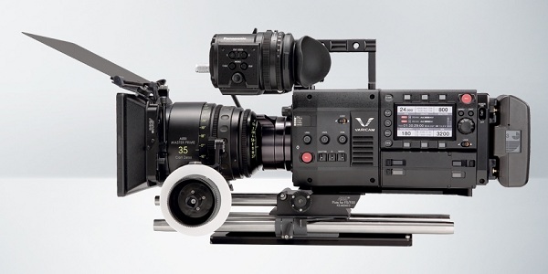 Kamerový systém VariCam Pure kombinuje existujúcu kameru VariCam 35 s rekordérom Codex V-RAW 2.0 pre záznam v rozlíšení 4K RAW