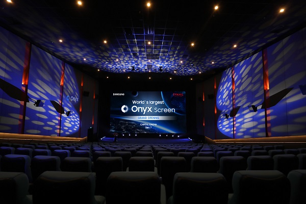 Kino obrazovka Samsung Onyx Cimena LED v Capital Cinema v Pekingu.