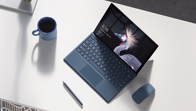 Microsoft Surface Pro má až o 50 percetn dlhšiu výdrž batérie v porovnaní s predchádzajúcim modelom Surface Pro 4.