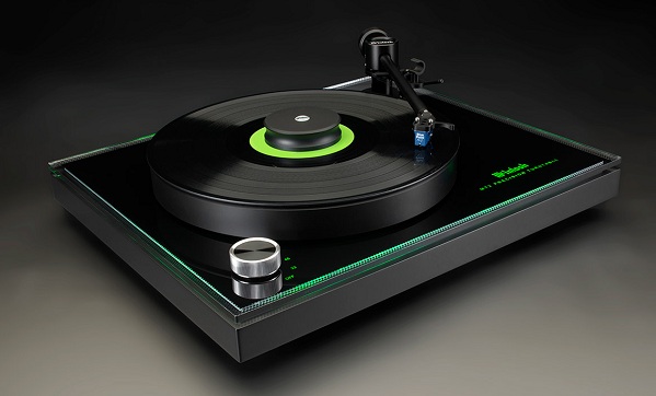 Spoločnosť McIntosh predstavila základný model gramofónu MT2 Precision Turntable.