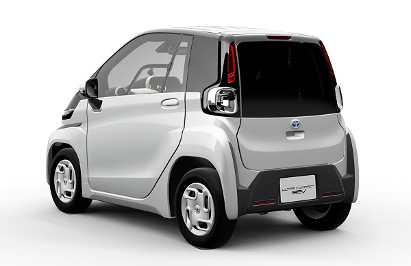 Ultra kompaktný mestský elektromobil Toyota BEV.