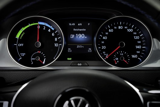 Volkswagen Golf s elektromotorom je už v Nemecku na predaj