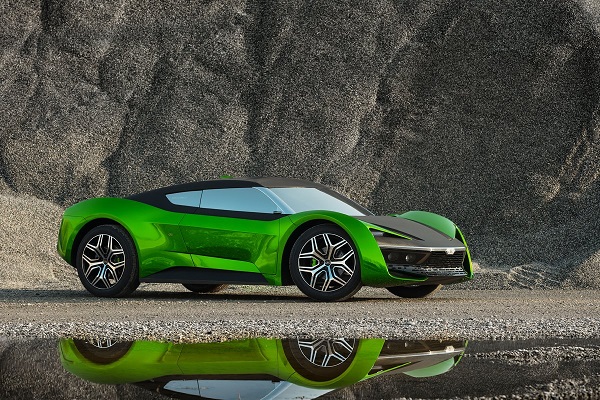 Koncept elektrického hyper-SUV 2030 