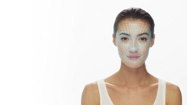 V prvom kroku sa vytvára 3D digitálna mapa tváre používateľa.