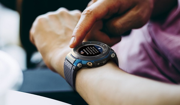 Inteligentné športové hodinky Casio Pro Trek WSD-F30.